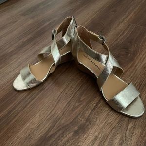 Lucky Brand Metallic Gold Sandals